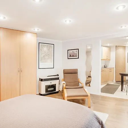 Romantic Hideaway Centertown *