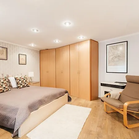 Apartment Romantic Hideaway Centertown